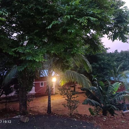 Hp Resort Kolhapur Exteriör bild