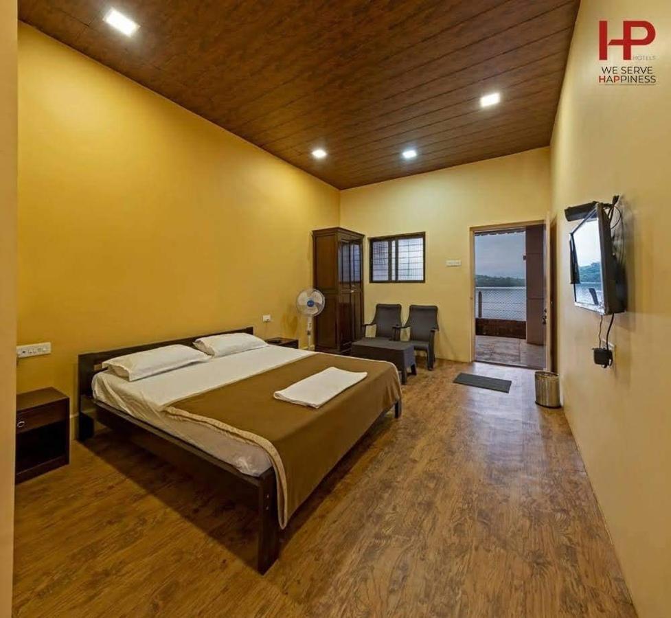 Hp Resort Kolhapur Exteriör bild