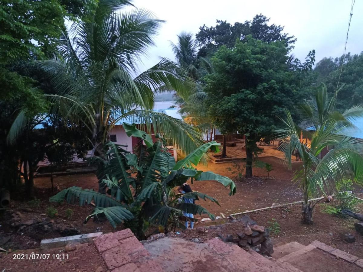 Hp Resort Kolhapur Exteriör bild